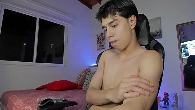 facebaby1 online show from December 20, 2024, 3:47 am