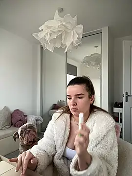 Snapshot of maisiesmithx chatting on February 22, 2026, 2:04 pm maisiesmithx online show from February 22, 2026, 2:04 pm