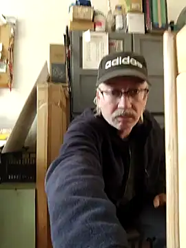 loverboyxxx69 online show from March 12, 2025, 10:05 am