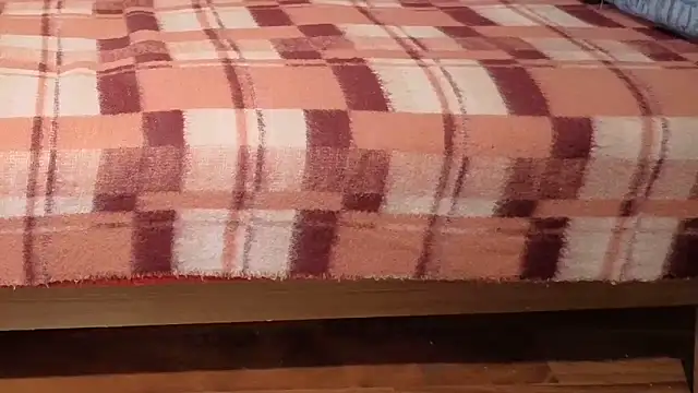 loverboyxxx69 online show from November 1, 2025, 5:53 am