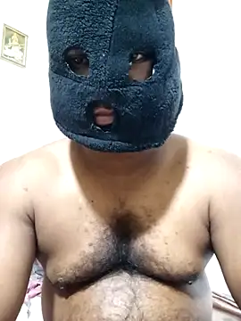 Nogeris20 online show from November 18, 2025, 1:04 pm