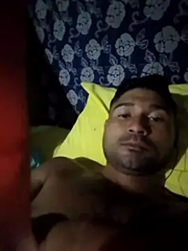 Snapshot of Diogo100 chatting on February 14, 2026, 8:00 am Diogo100 online show from February 14, 2026, 8:00 am