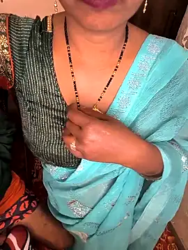 Indian Lust Couple online show from December 14, 2025, 6:12 pm