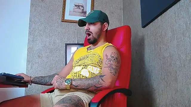 Snapshot of NigelBoydXXX chatting on February 19, 2025, 6:55 am NigelBoydXXX online show from February 19, 2025, 6:55 am