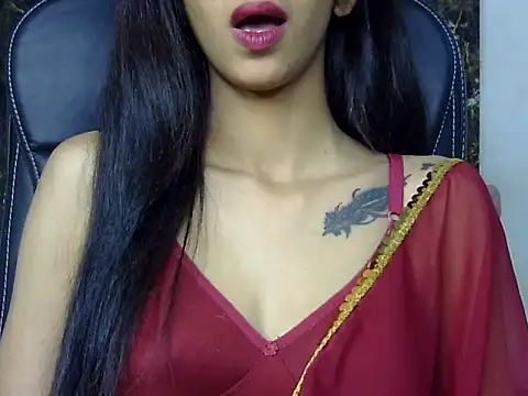 Snapshot of MAAYRA_09 chatting on March 4, 2025, 3:15 pm MAAYRA 09 online show from March 4, 2025, 3:15 pm