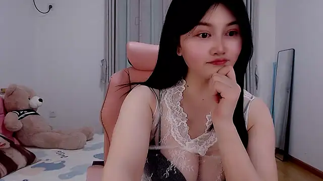 Little-sweet online show from March 17, 2025, 4:11 pm