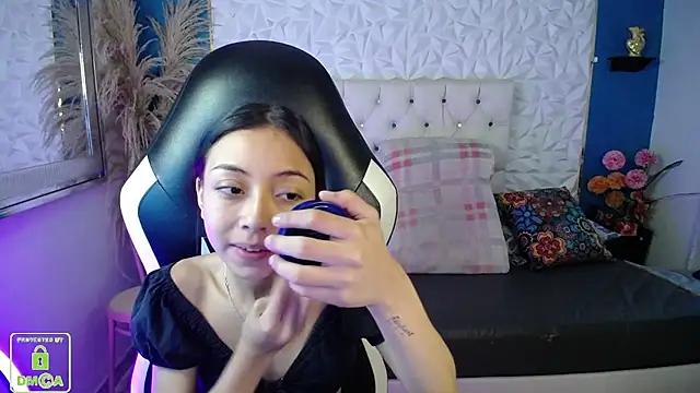 Snapshot of NathaliaSweet_11 chatting on February 12, 2026, 2:12 pm NathaliaSweet 11 online show from February 12, 2026, 2:12 pm
