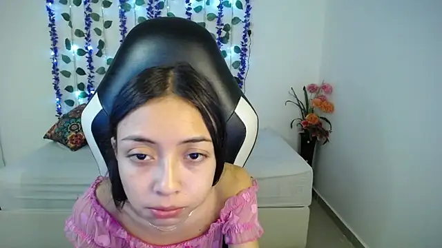 Snapshot of NathaliaSweet_11 chatting on March 13, 2026, 2:45 pm NathaliaSweet 11 online show from March 13, 2026, 2:45 pm