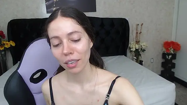 Snapshot of gabymendex chatting on February 11, 2026, 6:24 pm gabymendex online show from February 11, 2026, 6:24 pm