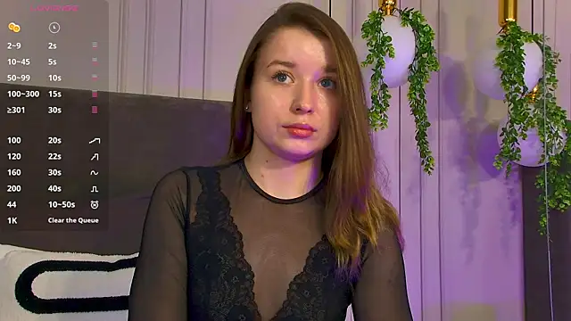 Snapshot of MichelleHaynes chatting on January 30, 2025, 6:43 pm MichelleHaynes online show from January 30, 2025, 6:43 pm