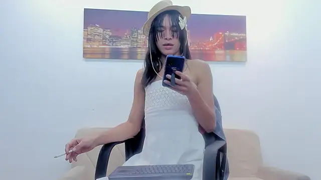 Snapshot of karla_bertulucci chatting on March 20, 2025, 11:02 pm karla bertulucci online show from March 20, 2025, 11:02 pm
