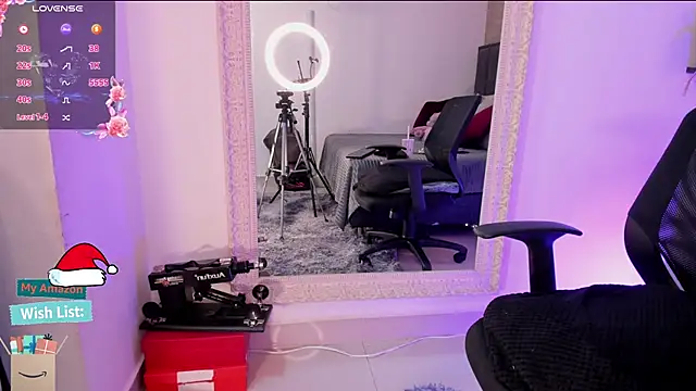 Snapshot of Mariana_c1 chatting on December 18, 2025, 3:29 pm Mariana c1 online show from December 18, 2025, 3:29 pm