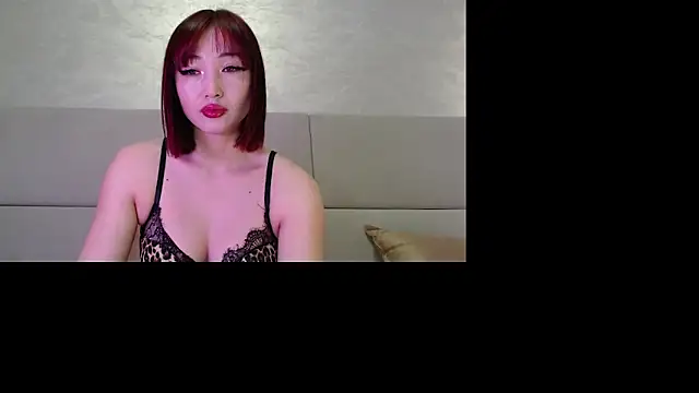 MiaRie online show from November 23, 2025, 4:23 am