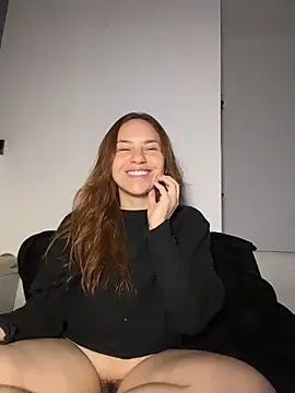 AgnesCampp online show from October 31, 2025, 10:11 pm