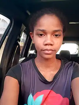 Luciia cute online show from February 23, 2025, 9:48 pm