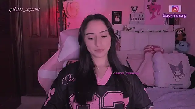 Snapshot of gabyye_capprins chatting on February 25, 2026, 1:15 am gabyye capprins online show from February 25, 2026, 1:15 am