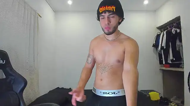 Snapshot of daddy_jhons chatting on December 21, 2024, 1:58 am daddy jhons online show from December 21, 2024, 1:58 am