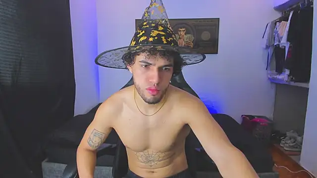 Snapshot of daddy_jhons chatting on September 19, 2025, 4:18 pm daddy jhons online show from September 19, 2025, 4:18 pm