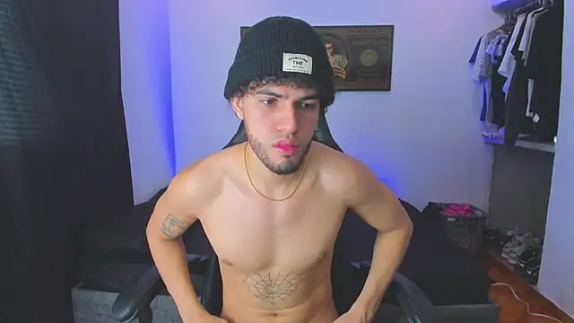 Snapshot of daddy_jhons chatting on September 22, 2025, 4:53 pm daddy jhons online show from September 22, 2025, 4:53 pm