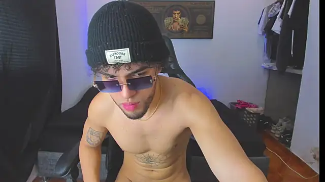 Snapshot of daddy_jhons chatting on October 28, 2025, 4:31 pm daddy jhons online show from October 28, 2025, 4:31 pm