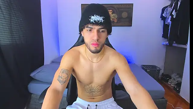 Snapshot of daddy_jhons chatting on November 16, 2025, 6:13 pm daddy jhons online show from November 16, 2025, 6:13 pm