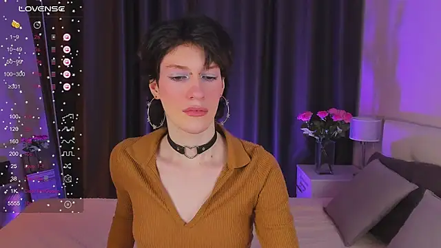 Snapshot of Kolette_Gray chatting on March 2, 2025, 5:23 am Kolette Gray online show from March 2, 2025, 5:23 am