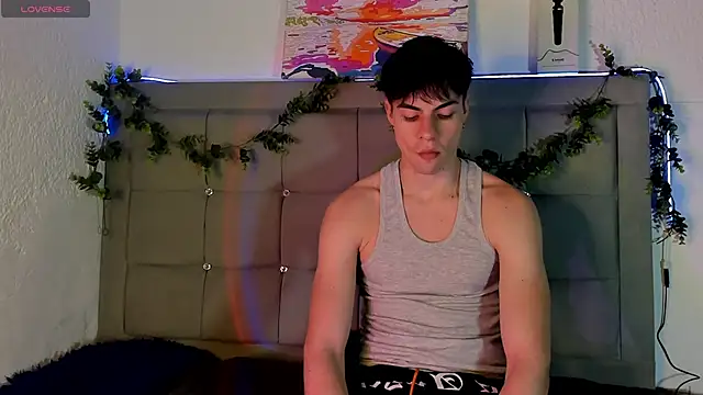 Snapshot of jacks_hotter chatting on June 14, 2026, 2:46 am jacks hotter online show from June 14, 2026, 2:46 am