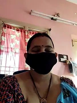 lalitha225 online show from December 12, 2024, 3:32 am