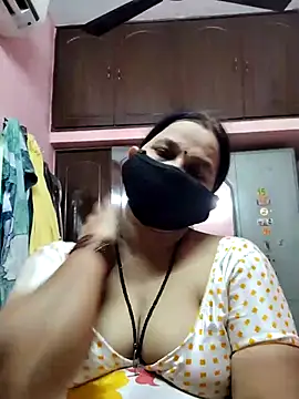 lalitha225 online show from January 31, 2025, 4:36 am