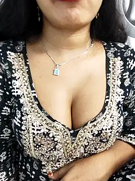 Sania-Love online show from October 18, 2025, 10:32 pm