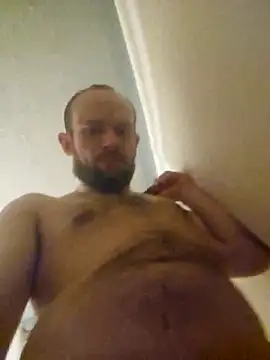 Spunwhiteboy1992 online show from April 8, 2026, 8:14 am