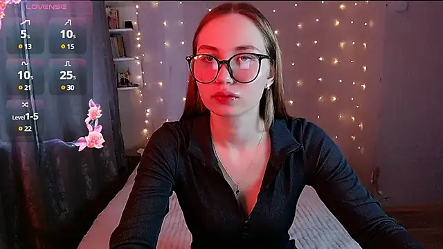 Miya Mark online show from January 28, 2025, 12:22 pm