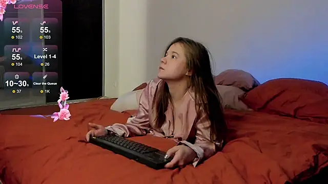 Snapshot of Hibisceae chatting on February 27, 2026, 5:35 pm Hibisceae online show from February 27, 2026, 5:35 pm