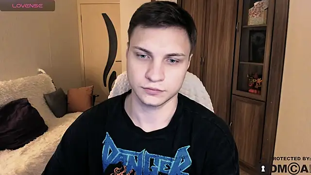 Snapshot of handsome_guy01 chatting on November 11, 2025, 6:41 pm handsome guy01 online show from November 11, 2025, 6:41 pm