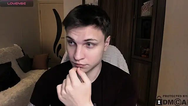 Snapshot of handsome_guy01 chatting on November 13, 2025, 5:56 pm handsome guy01 online show from November 13, 2025, 5:56 pm