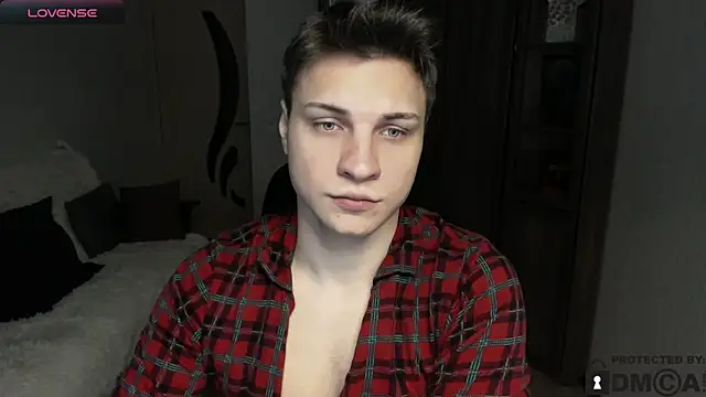 Snapshot of handsome_guy01 chatting on November 24, 2025, 9:36 pm handsome guy01 online show from November 24, 2025, 9:36 pm