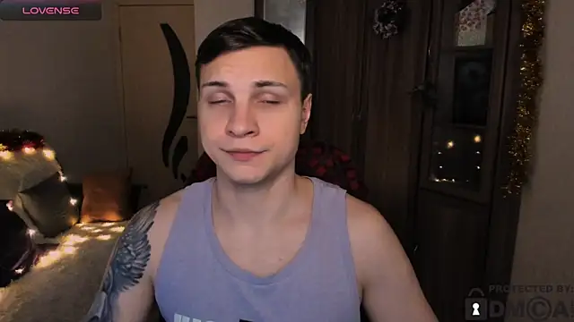 Snapshot of handsome_guy01 chatting on December 1, 2025, 8:36 pm handsome guy01 online show from December 1, 2025, 8:36 pm