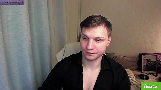Snapshot of handsome_guy01 chatting on June 19, 2026, 12:04 am handsome guy01 online show from June 19, 2026, 12:04 am