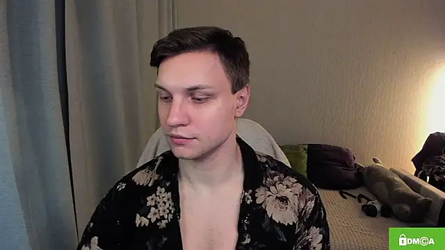 Snapshot of handsome_guy01 chatting on June 30, 2026, 12:00 am handsome guy01 online show from June 30, 2026, 12:00 am