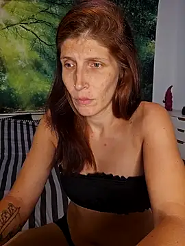 Lenchen  online show from July 8, 2026, 7:29 pm