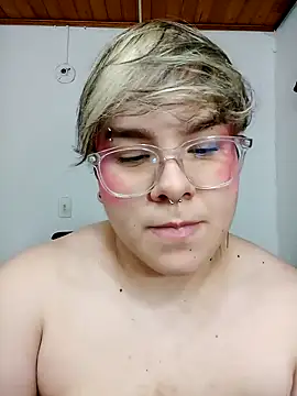 Snapshot of amalia_love chatting on January 11, 2025, 6:14 am amalia love online show from January 11, 2025, 6:14 am