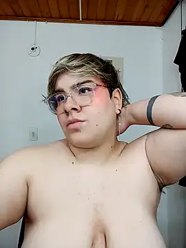 Snapshot of amalia_love chatting on January 11, 2025, 9:36 pm amalia love online show from January 11, 2025, 9:36 pm