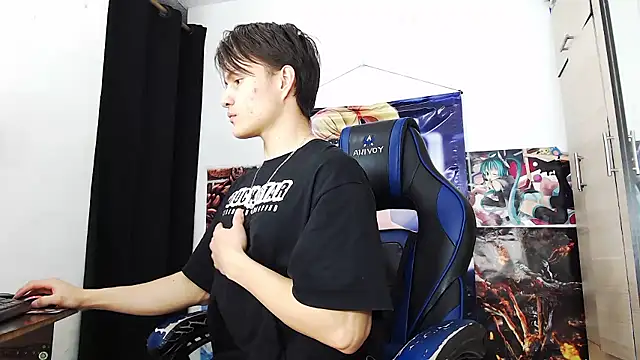 sr jaeger online show from November 28, 2025, 8:22 pm