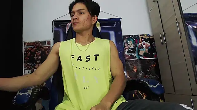 Snapshot of sr_jaeger chatting on December 18, 2025, 1:39 pm sr jaeger online show from December 18, 2025, 1:39 pm