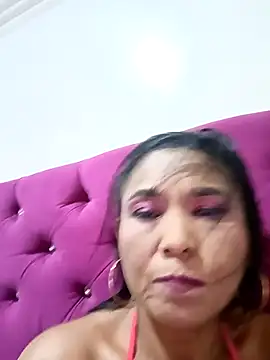 Snapshot of tiffany_Bitch chatting on February 14, 2026, 12:07 am tiffany Bitch online show from February 14, 2026, 12:07 am