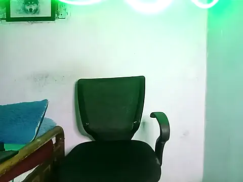 Snapshot of 628-andrew chatting on September 13, 2025, 11:48 pm 628-andrew online show from September 13, 2025, 11:48 pm