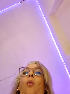 Aligoldbottom online show from March 1, 2025, 5:31 am