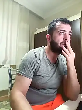 Snapshot of cshn001 chatting on December 5, 2024, 4:55 pm cshn001 online show from December 5, 2024, 4:55 pm