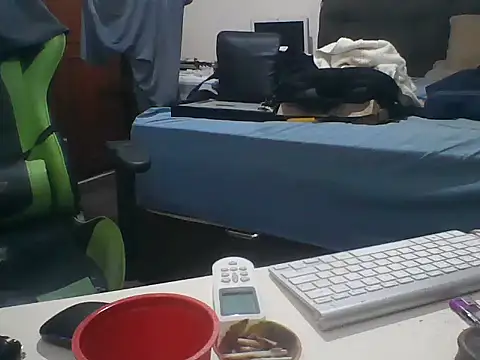 SOLESFETISHBR online show from February 18, 2026, 8:32 am