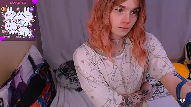 Snapshot of Alice_Hells chatting on December 14, 2024, 9:29 am Alice Hells online show from December 14, 2024, 9:29 am